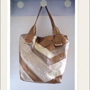 Elliott Lucca tote bag